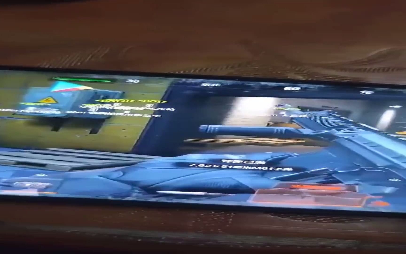 把自己打扮得漂漂亮亮的